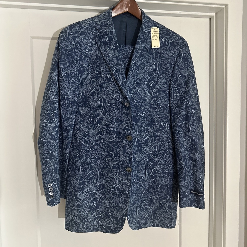 Hickey Bergdorf Goodman suit Size 38R